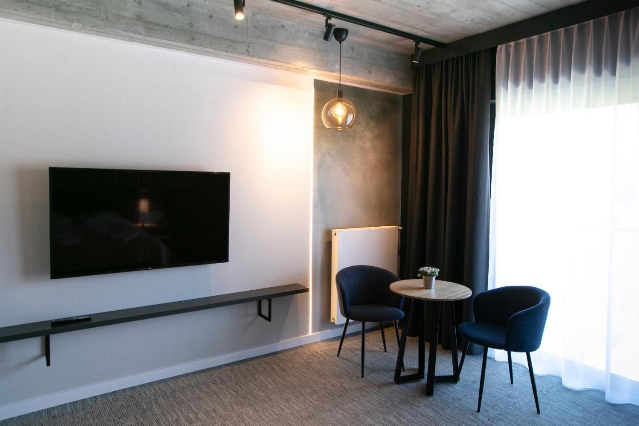 Bed and Breakfast Sniezynka Щирк Екстер'єр фото