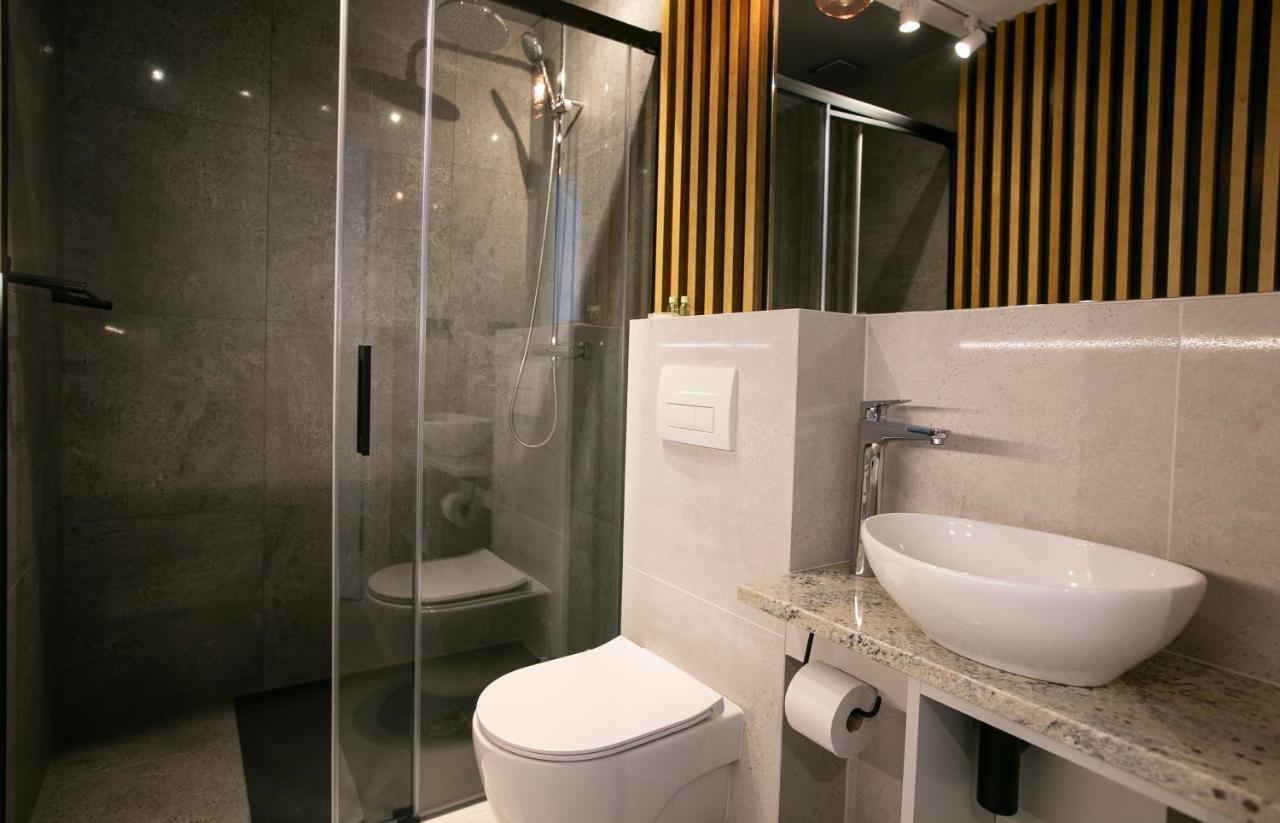 Bed and Breakfast Sniezynka Щирк Екстер'єр фото