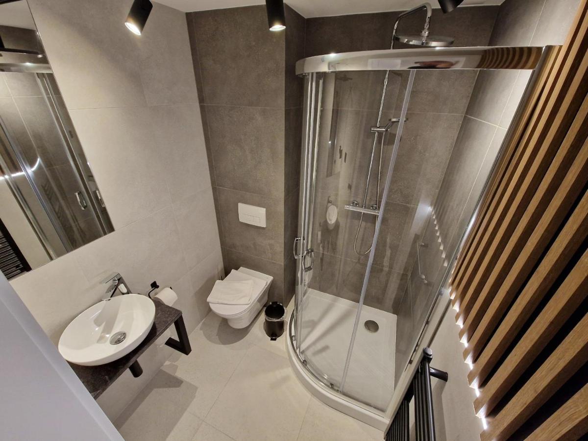Bed and Breakfast Sniezynka Щирк Екстер'єр фото