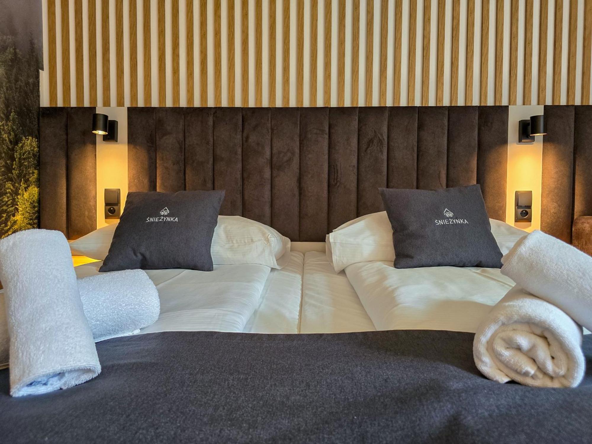 Bed and Breakfast Sniezynka Щирк Екстер'єр фото