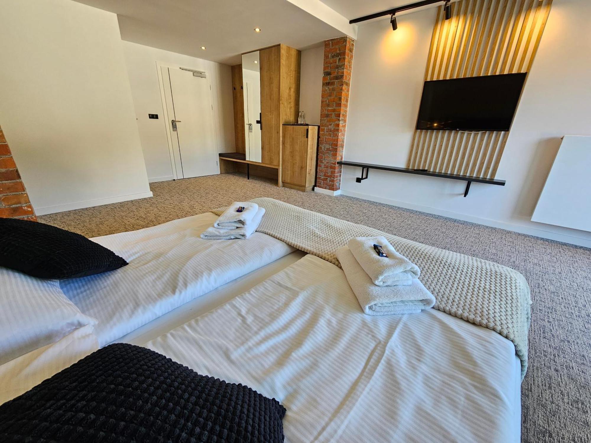 Bed and Breakfast Sniezynka Щирк Екстер'єр фото